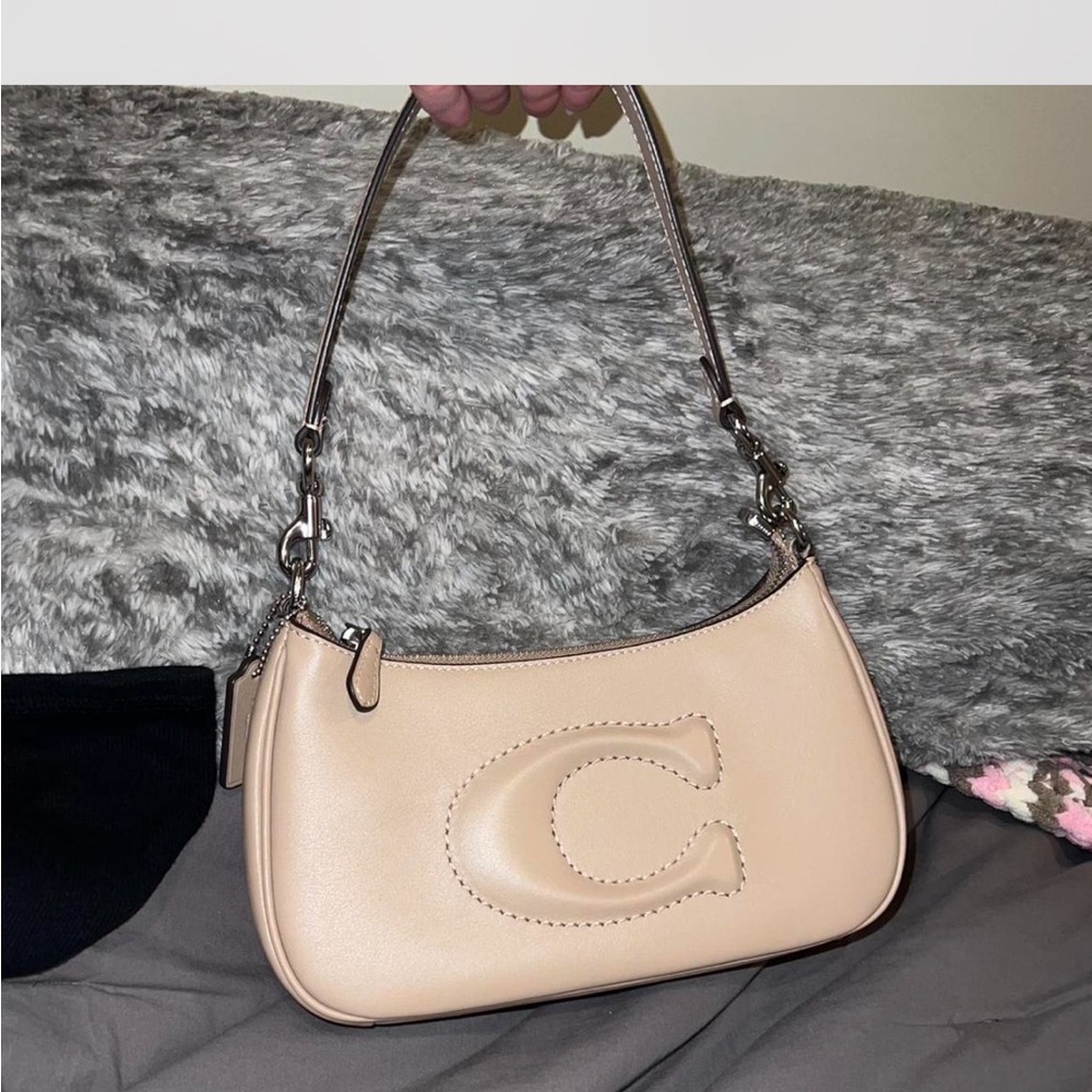 Coach Teri Leather Shoulder Bag